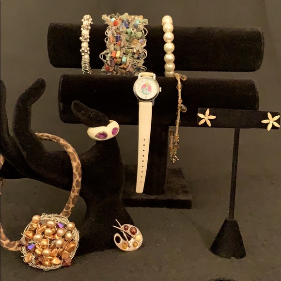 Disney Watch - Picture 3 of 9